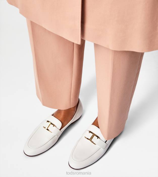 t mocasini atemporali din piele femei Tod's 080D59 alb